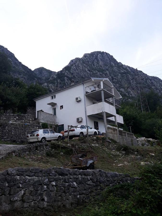 Apartmani Viza 里桑 外观 照片