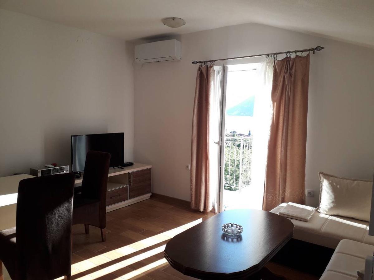 Apartmani Viza 里桑 外观 照片