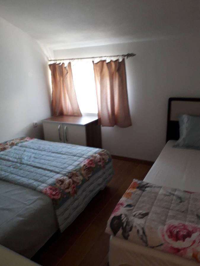 Apartmani Viza 里桑 外观 照片