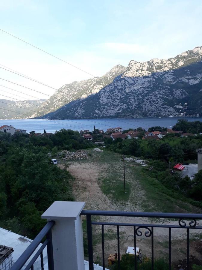Apartmani Viza 里桑 外观 照片