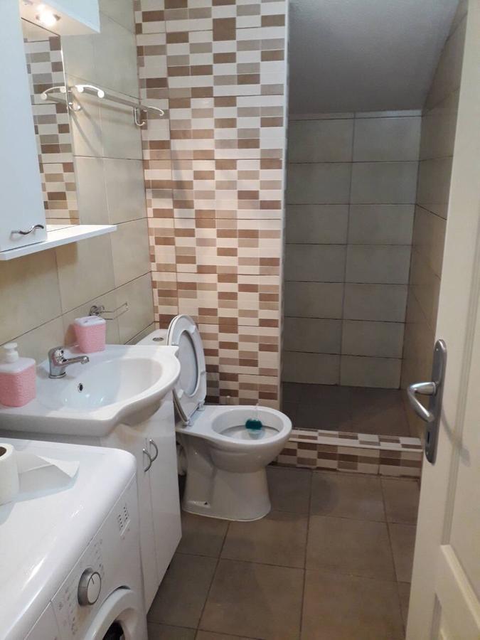 Apartmani Viza 里桑 外观 照片