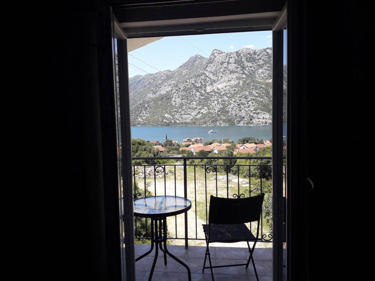 Apartmani Viza 里桑 外观 照片